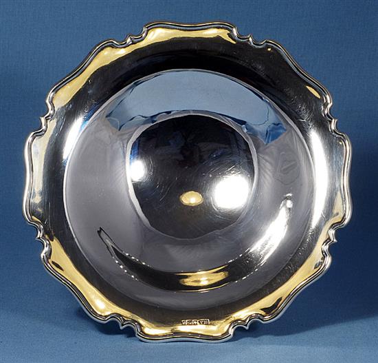 A silver cake tazza,